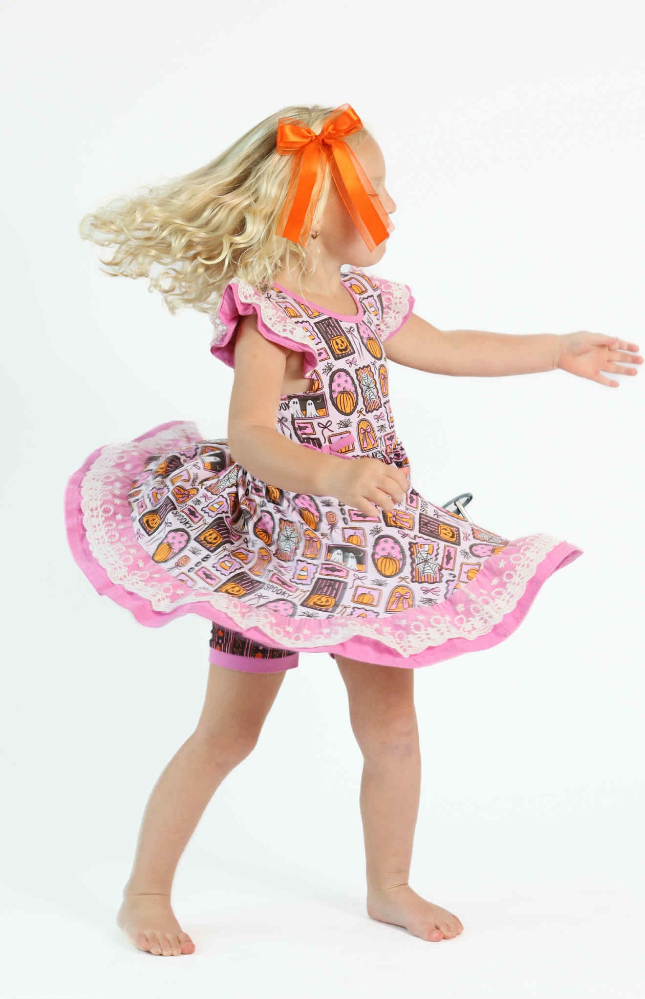 Boos & Bows